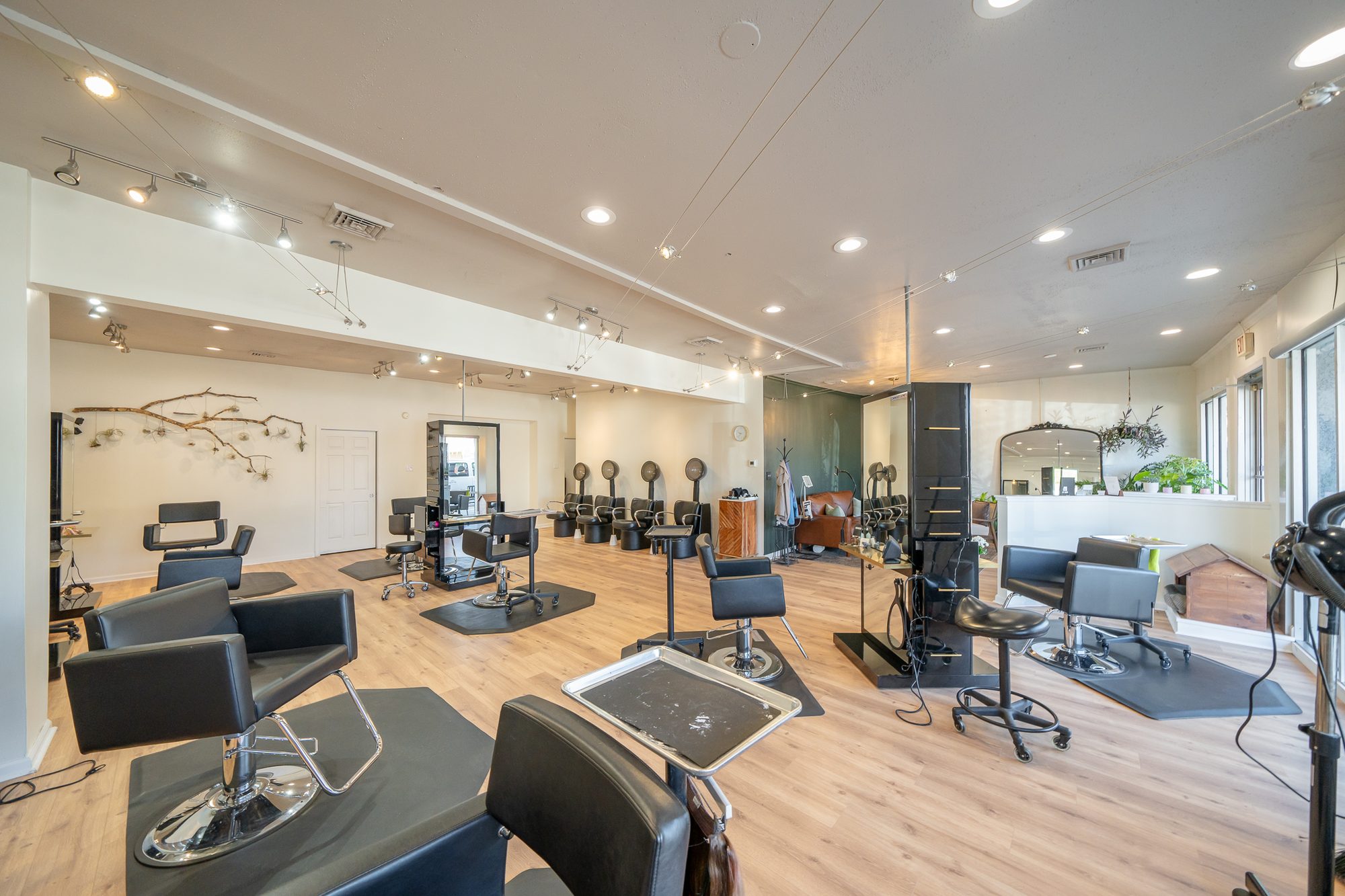 Velvet Hair Studio, photo 4 of 6
